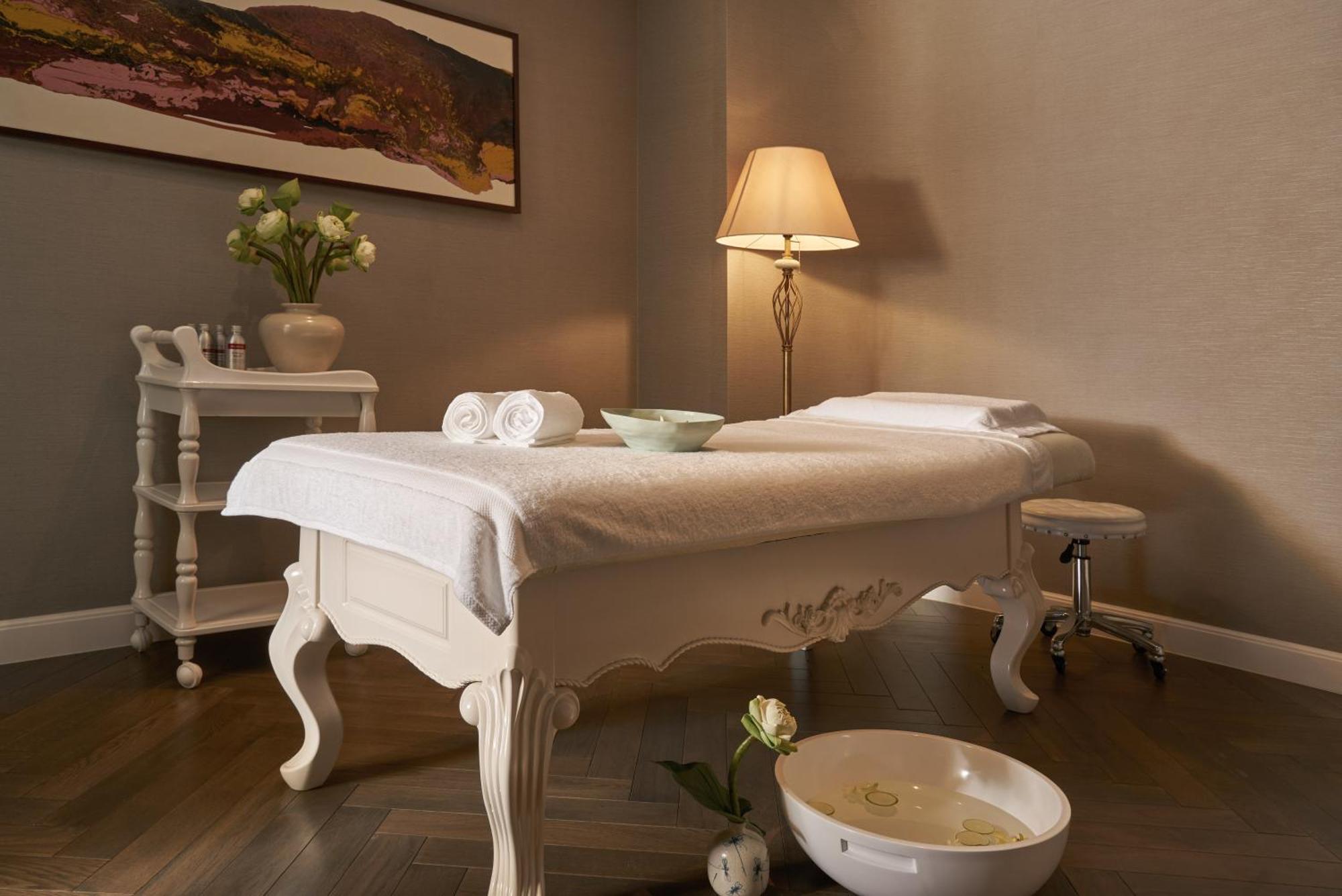 Khách sạn Mai House Sài Gòn 5*